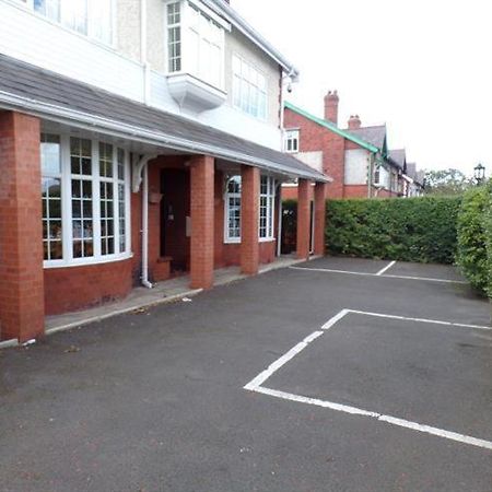 Hotel Manor House Bootle  Esterno foto